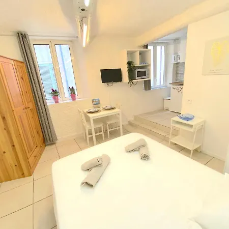 Studio A 20 Metres Du Port Toulon