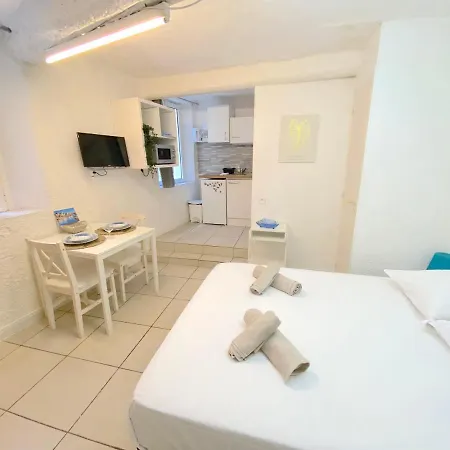 Studio A 20 Metres Du Port Toulon
