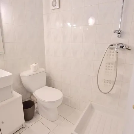 Apartment Studio A 20 Metres Du Port