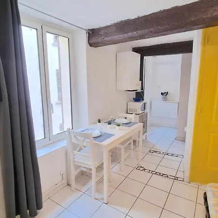 Daire Studio A 20 Metres Du Port